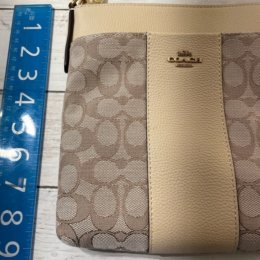 Coach Signature Logo Canvas Crossbody Tan Bag - Picture 4 of 10
